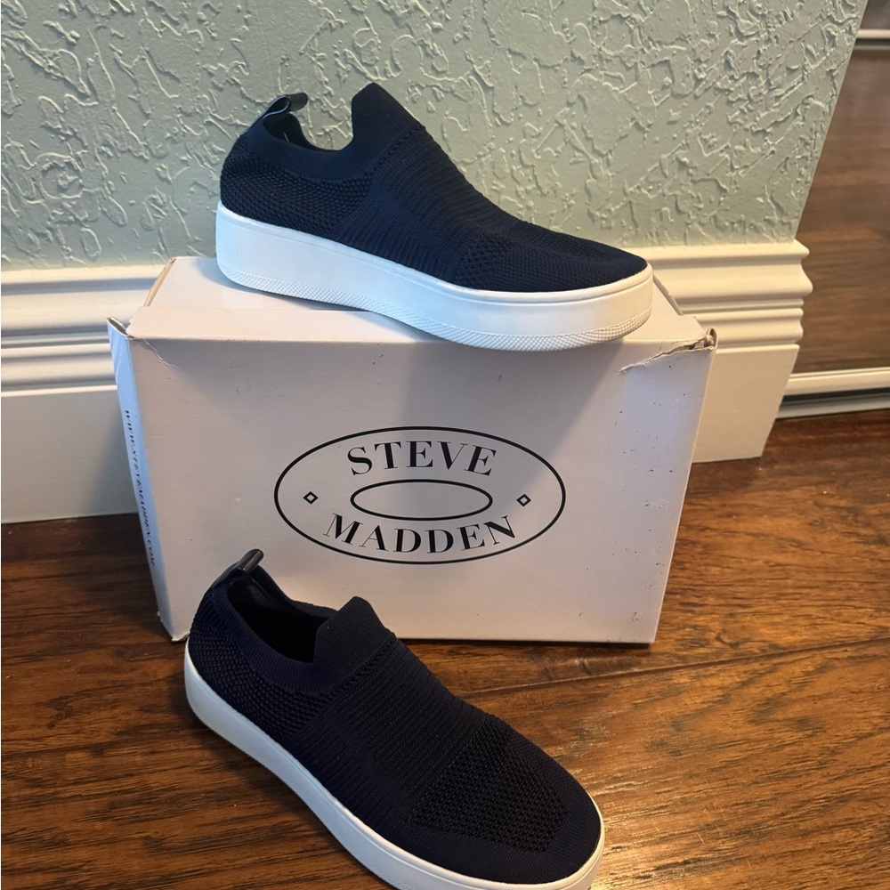 Beale Steve Madden Sneakers